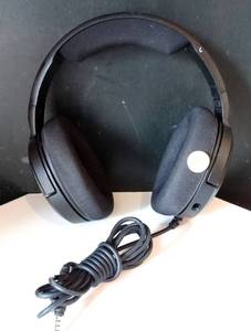 lot 31 image: CORSAIR HS35 Stereo Headset Model RDA0024 - SOUND TESTED GOOD