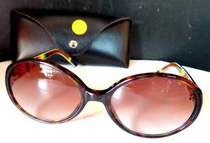 lot 76 image: LOVELY KATE SPADE WOMENS SUNGLASSES - DESIREE