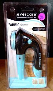 lot 96 image: EVERCLEAR SELECT EASY TO CLEAN FABRIC SHAVER - NEW