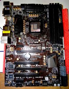 lot 111 image: BIG $ ITEM - ASRock Z77 Extreme4 LGA1155 Motherboard w i7-3770k CPU 3.5GHz Quad Core CPU