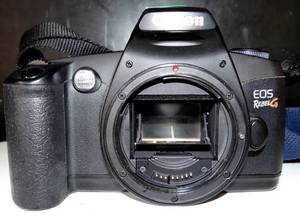 lot 154 image: Canon EOS Rebel G 35mm SLR Camera (BODY ONLY)