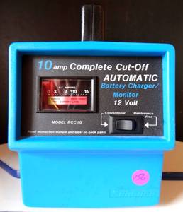 lot 156 image: SCHAUER 10 AMP (0737 78) PORTABLE BATTERY CHARGERMONITOR