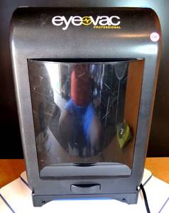 lot 174 image: EyeVac Pro Touchless Vacuum - Tuxedo Black SE1850 - TESTEDWORKS