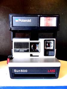 lot 185 image: Polaroid Sun 600 LMS Instant Land Camera