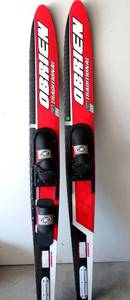 lot 199 image: OBrien Performer Combo Water Skis 68 with OBrien Bindings $$$