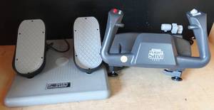 lot 262 image: Pro Pedals USB PPU995 Flight Controller Foot Pedals & CH Products Flight Sim Yoke USB Model FSY211U - Flight Simulator Controller PC