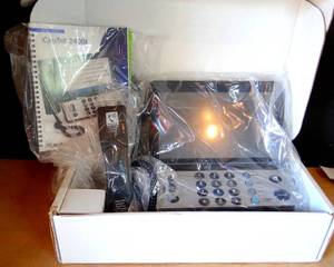 lot 319 image: Ultratec CapTel 2400iBT Hearing Impaired Touch Caption Telephone - UNUSED IN BOX