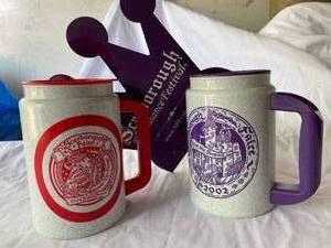 lot 5 image: Pair of Souvenir Promotional Plastic Mugs