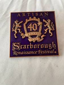 lot 7 image: 40th Anniversary Artisan Pin - the year Faire didnt happen