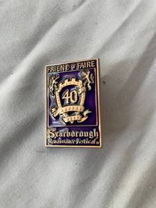 lot 10 image: 40th Anniversary Friend of Faire Pin - the year Faire didnt happen