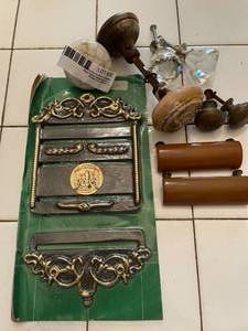 lot 30 image: Antique Door Hardware and Drawer Pulls Asst.