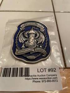 lot 92 image: 2009 Performer Pin