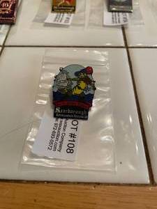 lot 108 image: Cat and Fiddle Tavern Pin