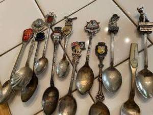lot 126 image: Collection of Souvenir Spoons