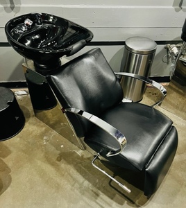 lot 23 image: Black Shampoo Back Wash Station  Bowl