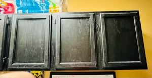 lot 28 image: Storage Cabinets 4.5 x 2.5