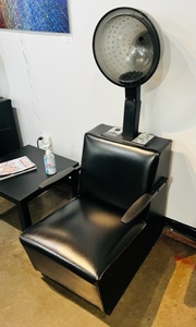 lot 58 image: Kwik Set Professional Hair Dryer