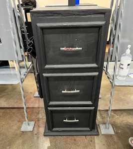 lot 70 image: 3 Drawer Storage Cabinet