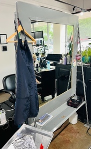 lot 77 image: Gray Metal Double-Sided Stylist Station