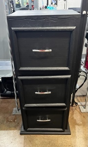 lot 102 image: 3 Drawer Storage Cabinet