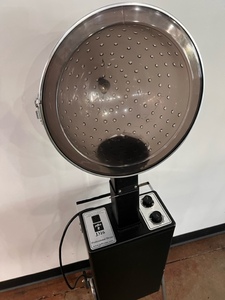 lot 39 image: Kwik Set Professional Hair Dryer