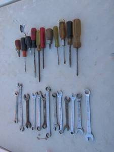 lot 43 image: ASSORTED Wrenches and screwdriver flat and Phillips