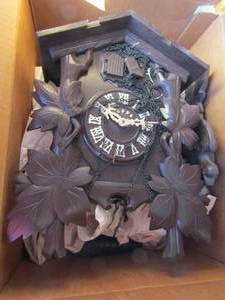lot 4 image: COOKOO Clock  16x12 wooden