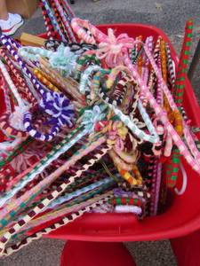 lot 148 image: Cloth hangers