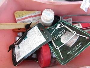 lot 166 image: Tub o screws, nuts, bolts, pipe fittings, and more