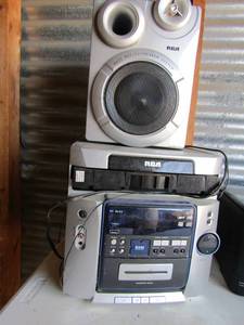 lot 195 image: RCA cassette deck with 1 speaker unknown working condition