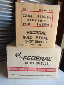 lot 208 image: 2 boxes of  several 12 gauge  empty shells boxes