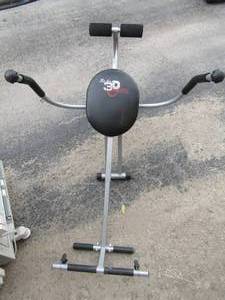 lot 251 image: 3D ABS workout machine folds up for storage like NEW