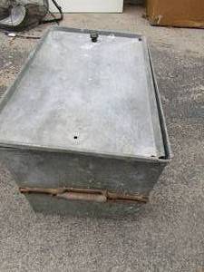 lot 257 image: ANTIQUE  GMC  HAND CRANK WASHING MACHINE (all pieces included) WAS USED ON TOP OF WOOD STOVE