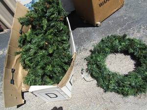 lot 271 image: 6 foot christmas tree and 22 wreath