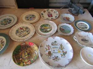 lot 280 image: Lot of decorative State plates