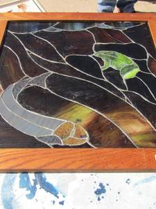 lot 369 image: Green leaf stained glass art piece 23x24