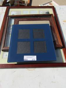 lot 372 image: Art frames
