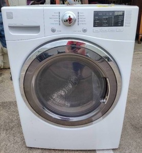 lot 7 image: Kenmore Connect Dryer