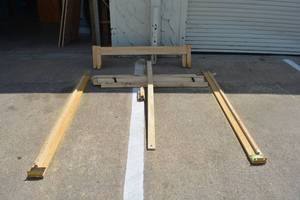 lot 32 image: Twin Size Bed Frame - Light Pine Color