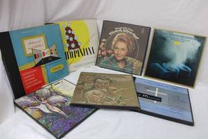lot 178 image: LP Album Sets The Messiah, 100 Years-Berlin Philharmonic, Elisabeth Schwarzkopf and More