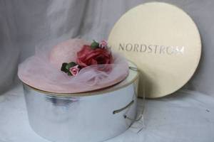 lot 191 image: Pink Hat in Hat Box from Nordstrom