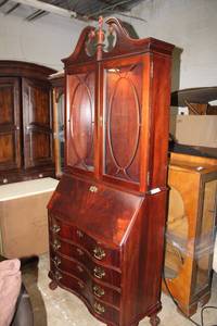 lot 207 image: Lighted Secretarys Desk with Hutch and Claw Feet- Includes Key by Jasper Cabinet, Red Mahogany Finish BEAUTIFUL PIECE