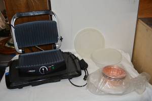 lot 234 image: Panini Grill, Electric Griddle, Copper and Plastic Jello Molds