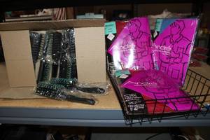 lot 250 image: Box of HairBrushes unopened and Hairdresser Capes unopened