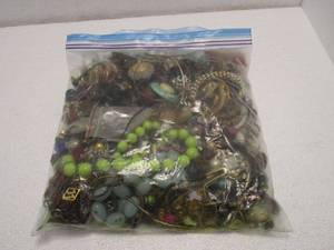 lot 130 image: LARGE GALLON ZIP LOC BAG FILLED WITH FASHION JEWERY