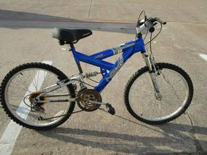 lot 104 image: MENS NEXT POWER CLIMBER BIKE WUPDATED SCHWINN LARGE COMFY SEAT.&nbsp