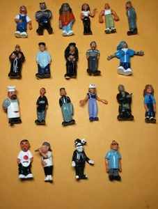 lot 22 image: COLLECTABLE HOMIES FIGURINES FROM 1990s CREATED by DAVID GONZALEZ, SERIES 3