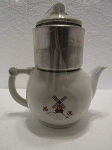 lot 62 image: VINTAGE DRIP-O-LATOR WWINDMILL DESIGN&nbsp