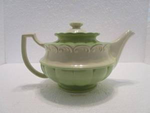 lot 75 image: VINTAGE PORCELIER&nbsp UNIQUE TEA POT&nbsp