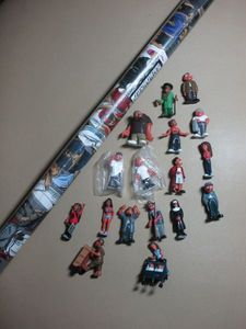lot 85 image: COLLECTABLE HOMIES FIGURINES FROM 1990s CREATED by DAVID GONZALEZ, SERIES 8, INCL. UNOPENED HOMIES WHOS WHO POSTER
